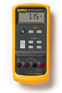 FLUKE 715